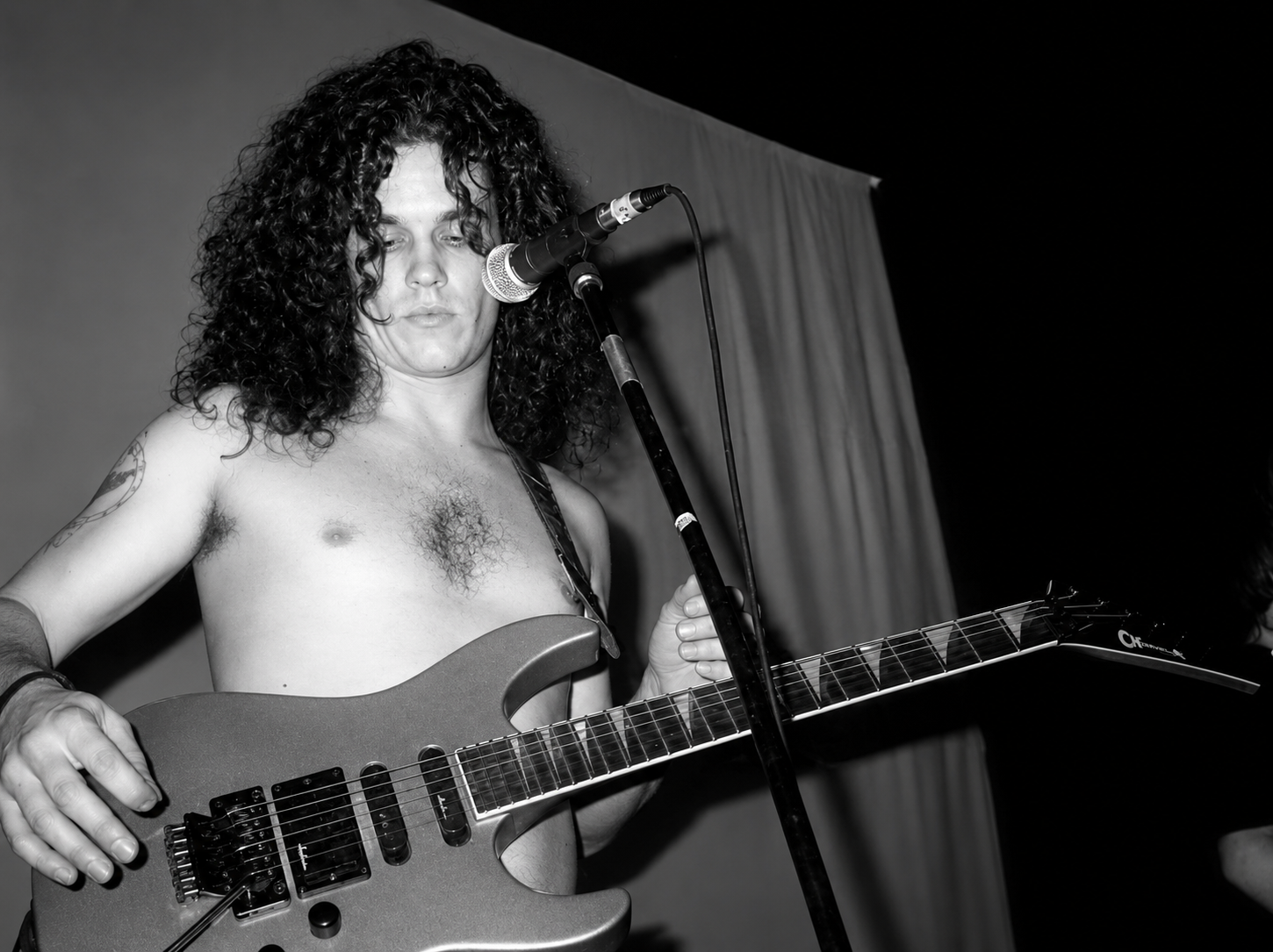 Young Wade Ogle performing live